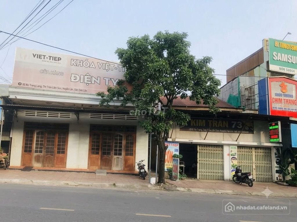 Văn phòng: CHO THUÊ MẶT BẰNG KINH DOANH – VỊ TRÍ ĐẸP ĐỐI DIỆN CỔNG CHỢ LĂK