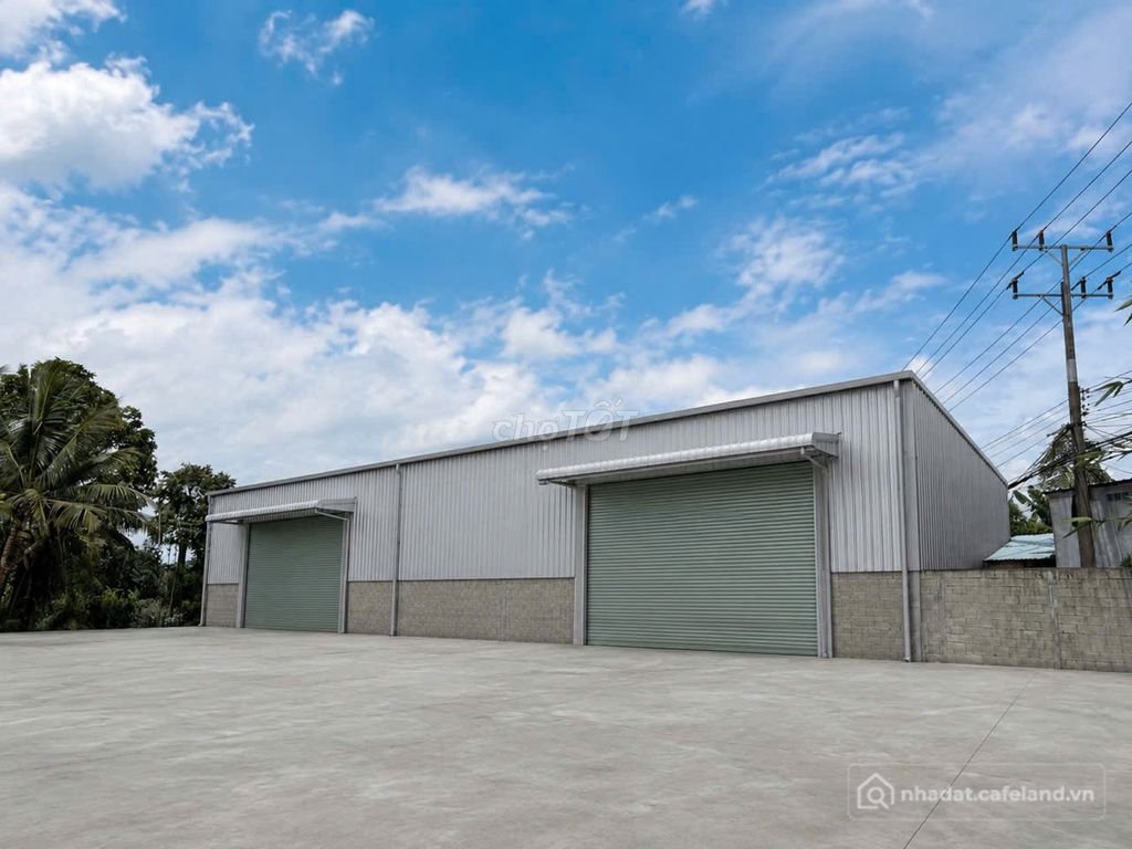 Văn phòng: Kho xưởng 700 m² sân bãi rộng, trong cụm kho Quốc Lộ 91, lộ Container