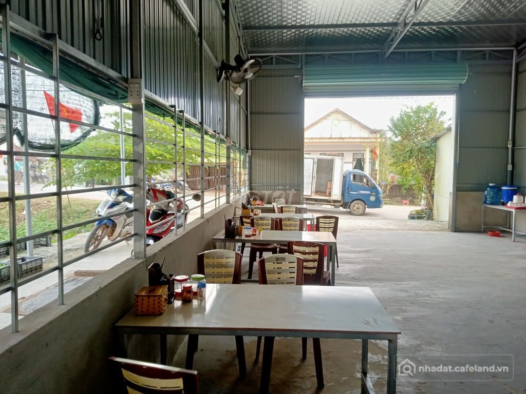 Văn phòng: cho thuê nhà nguyên căn đầu làng Xuân Lâm