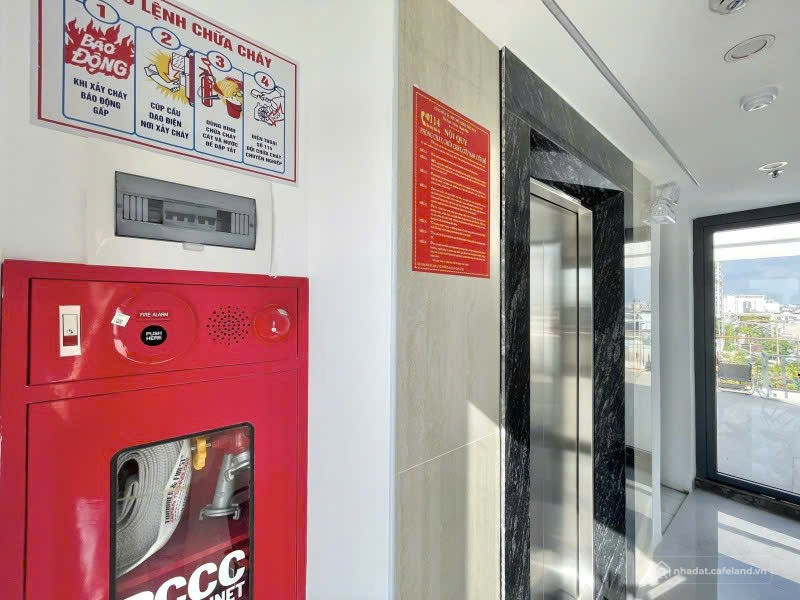 Bán CHDV 6L hẻm 8m Lê Đức Thọ 105m2 ngang 5.1m 16PN có thang máy TN 100tr 23.5tỷ