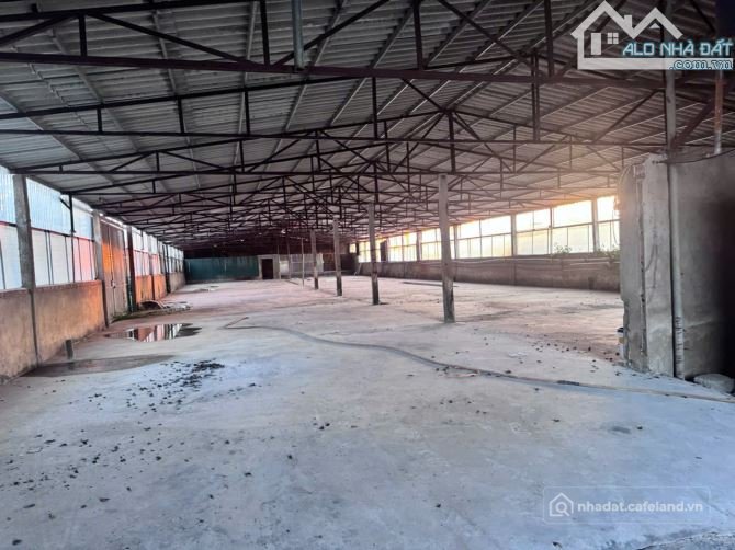 Bán kho, nhà xưởng: Xưởng Đa Phúc, Văn Giang, DT2800m2, MT40m, ôtô KD, 3.7 tỷ Hư