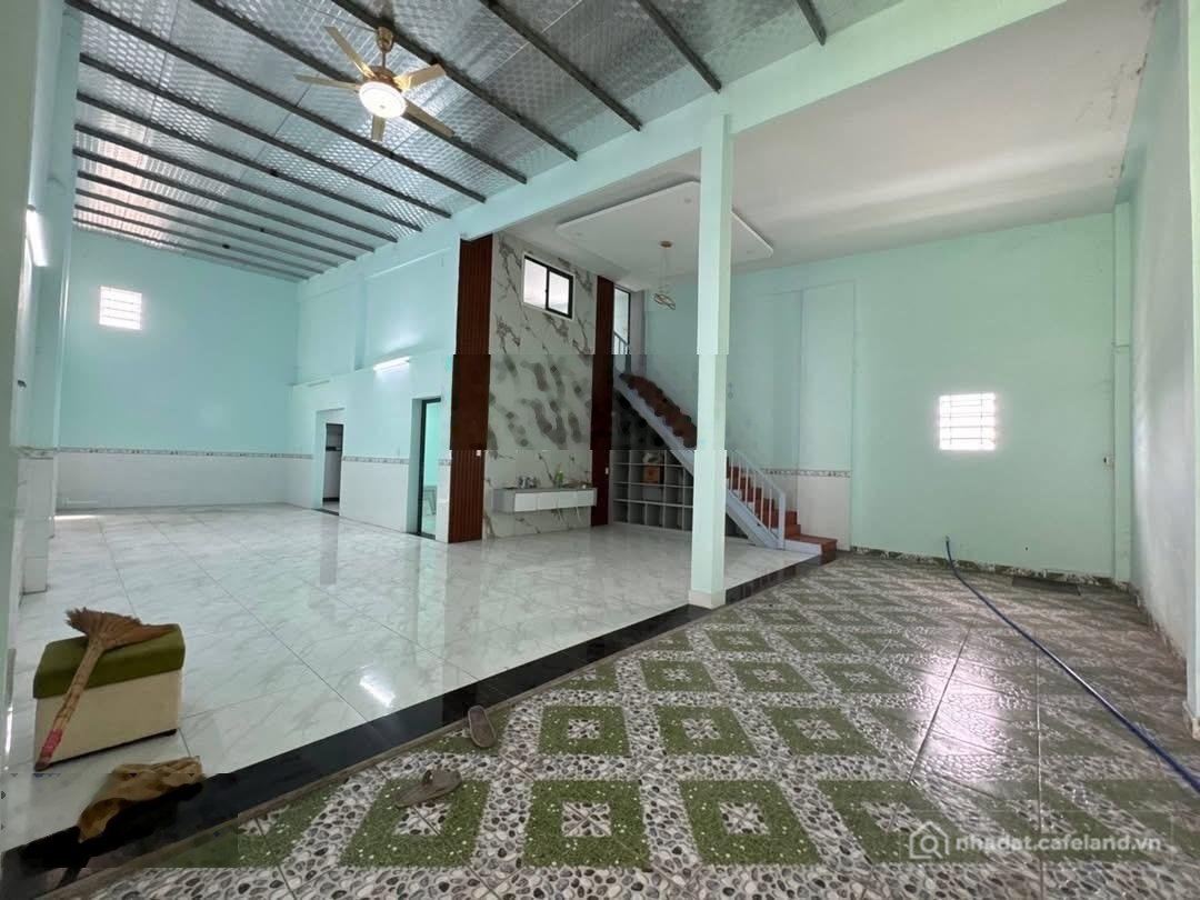 Bán kho, nhà xưởng: Nhà xưởng 399m2 full thổ cư, Phạm Thị Giây 26m, giá siêu rẻ