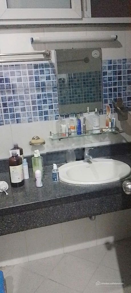 Phòng trọ: Cho thuê 1 phòng trong căn 2pn thoáng 4tr trọn gói