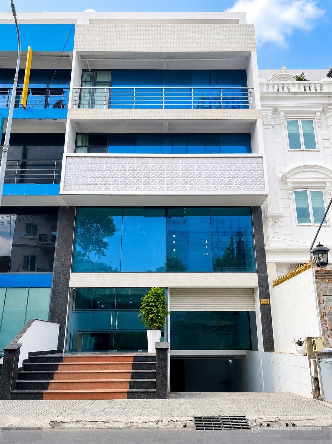Văn phòng: Cho thuê tòa nhà văn phòng 6 tầng ~700m2 sàn Trục Trần Não Lương Định