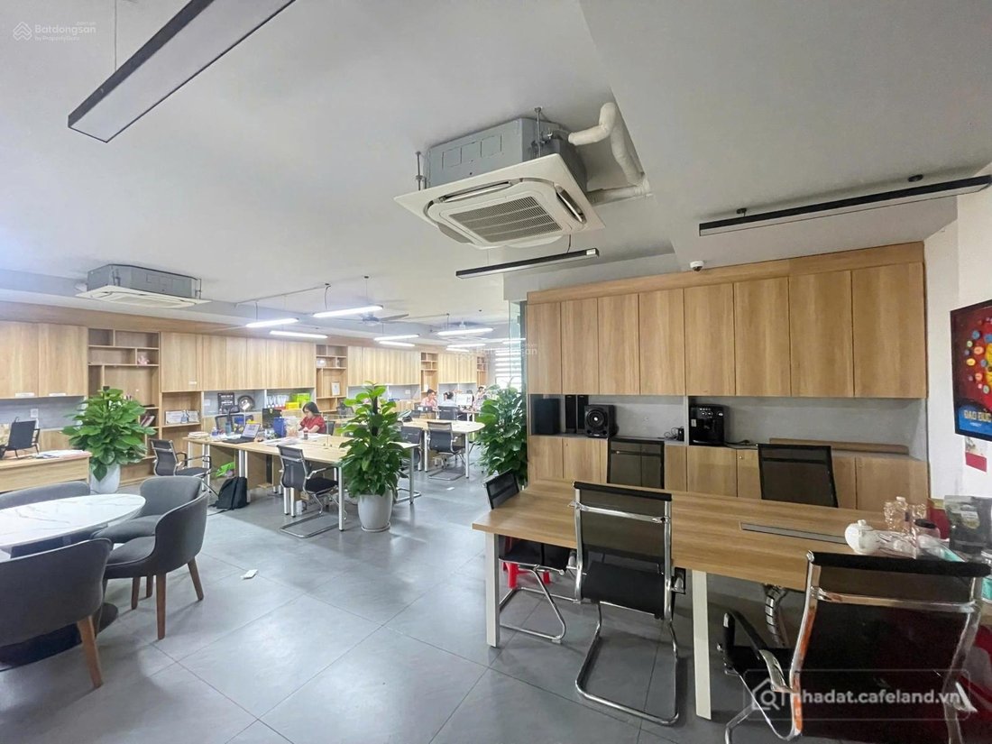 Văn phòng: Toà nhà văn phòng 1.200m2 mặt tiền Phường An Khánh Quận 2