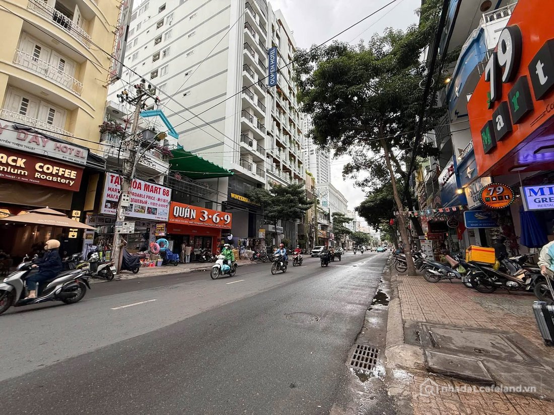 Bán căn hộ Mini, Dịch vụ: Tòa căn hộ mini phố Tây Nha Trang, hái ra tiền mỗi thá