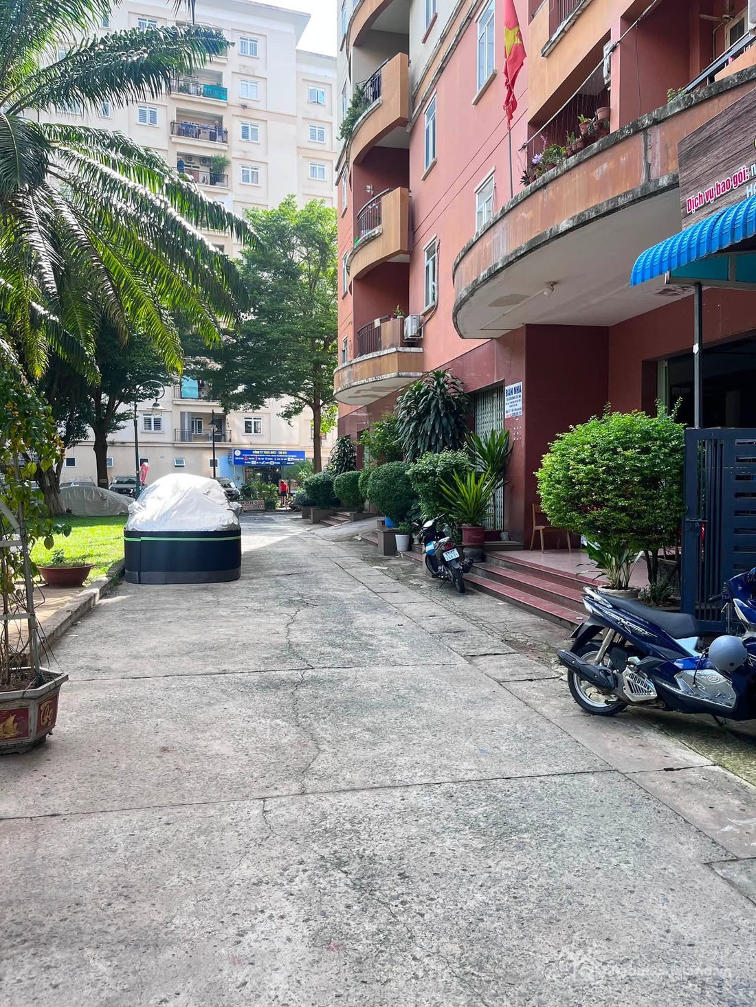 Căn hộ chung cư: Căn Hộ 84m2 2PN Thoáng Mát, Ban Công Rộng, Giá 5.5 Triệu/Tháng