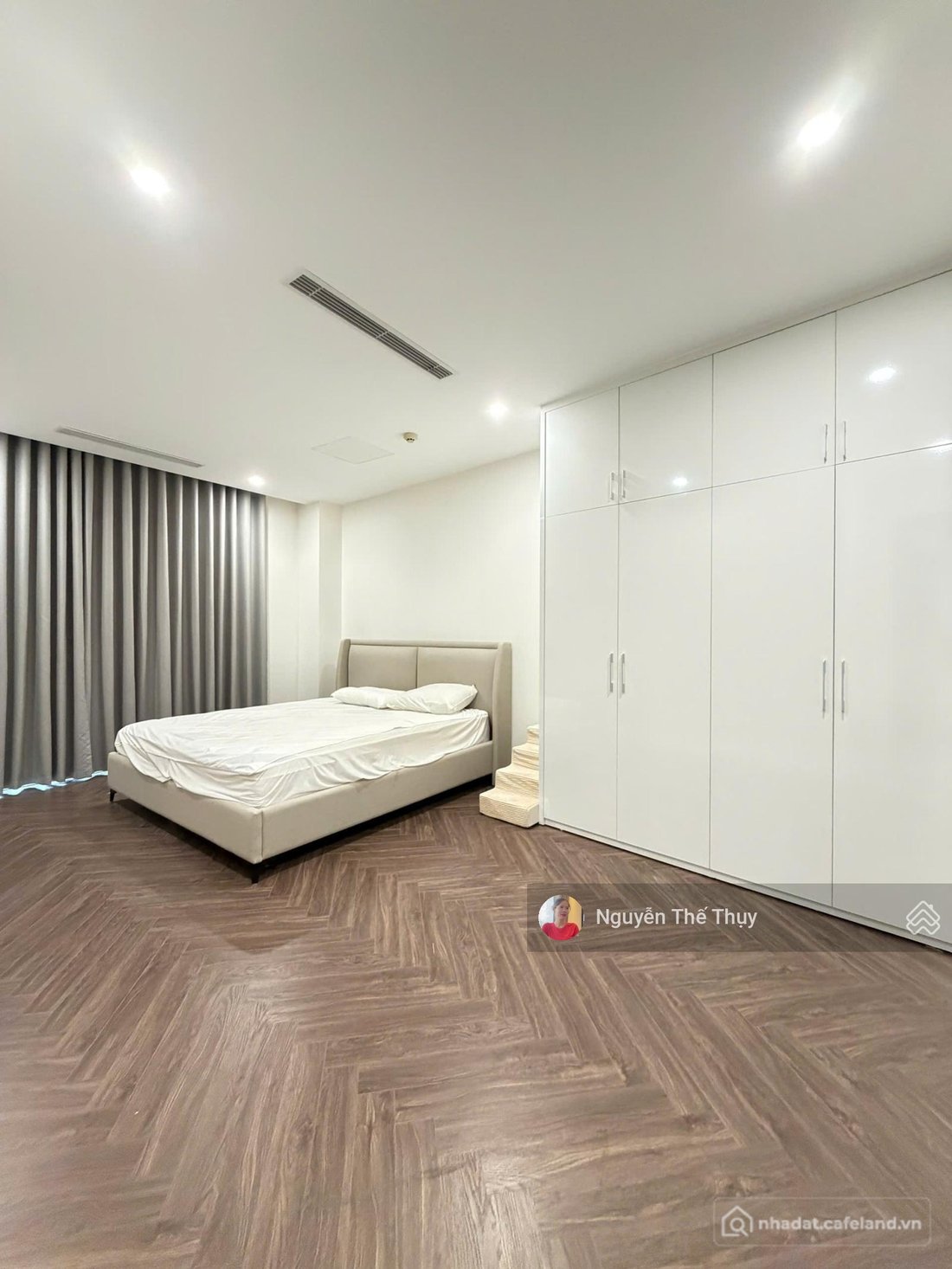 Căn hộ chung cư: Cho thuê căn 2PN 128m2 giá thuê 16tr/th chung cư Noble Crystal