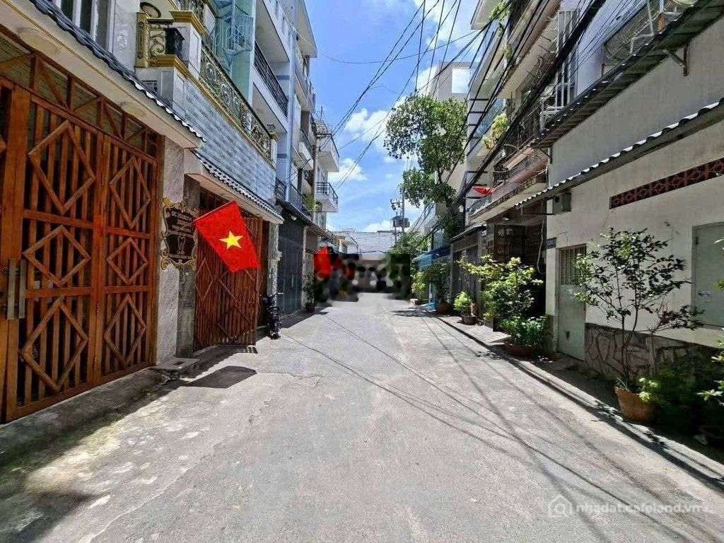 Nhà riêng: nhà thuê cạnh nhà thờ Thuận Phát,trần xuân soạn