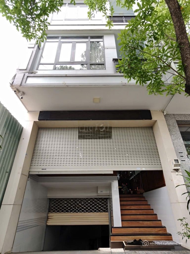 Nhà riêng: Cho thuê nhà phố trần não - full nội thất - 5 phòng ngủ