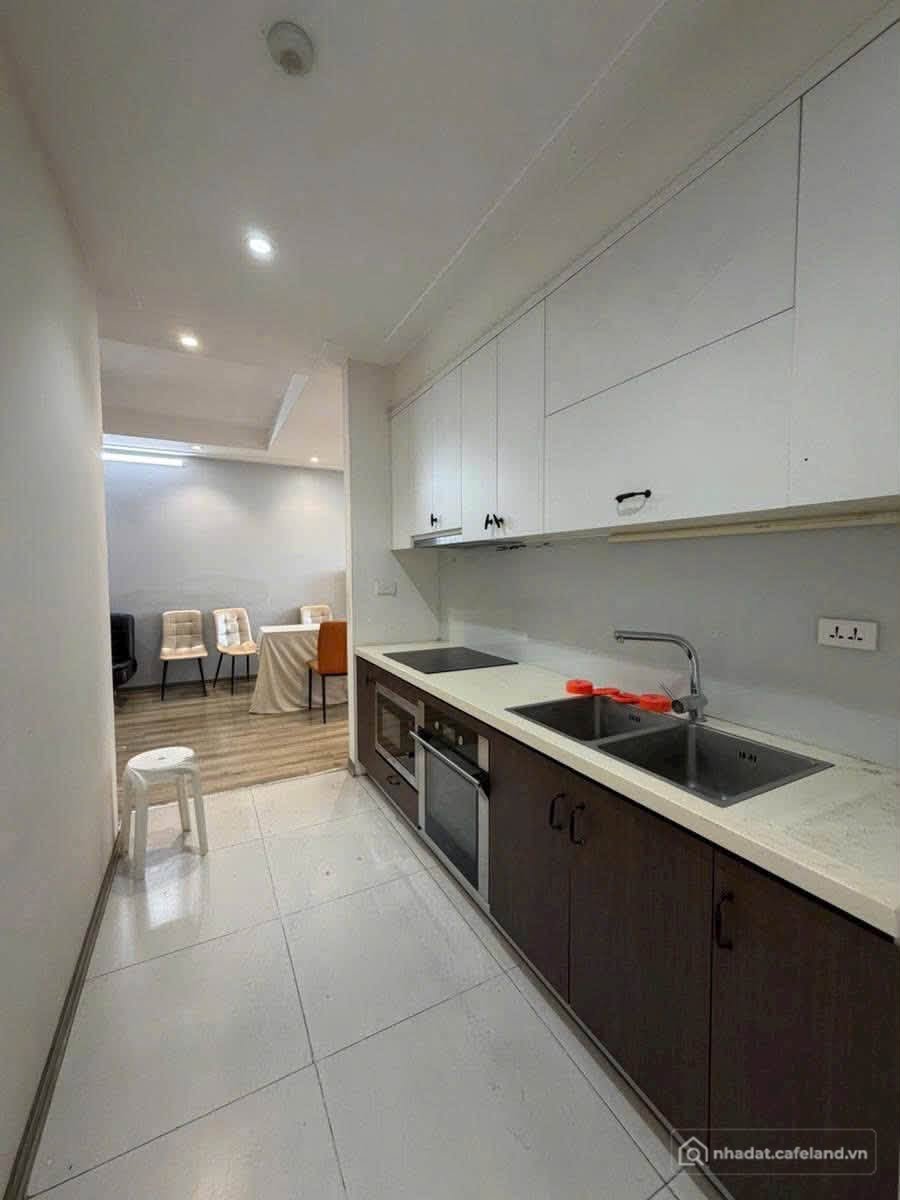 Bán căn hộ Mini, Dịch vụ: Căn hộ dịch vụ Hoàng Như Tiếp 80m2, 7 tầng thang máy,