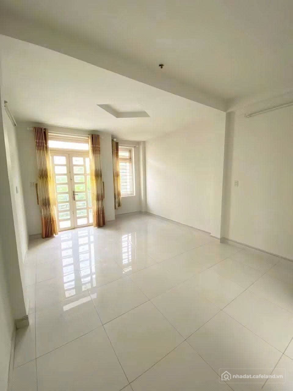Nhà riêng: Cho thuê nhà nguyên căn khu dân cư An Sương, Quận 12, hẻm ô tô, 4 phò
