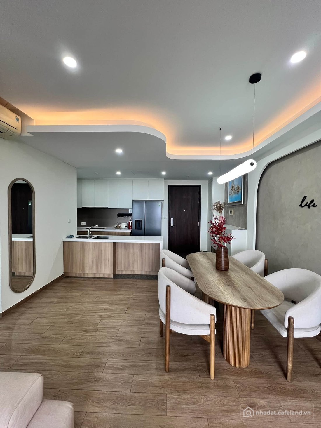 Căn hộ chung cư: Cho thuê căn hộ góc 3 phòng ngủ tại dự án One Verandah, Quận 2