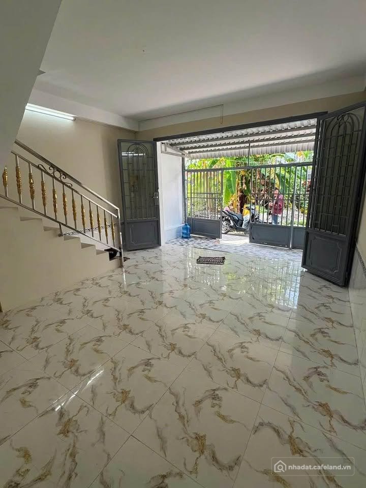 Nhà riêng: Cho thuê nhà 1 trệt 1 lầu hẻm xe tải đường Nguyễn Văn Cừ, Cái Khế