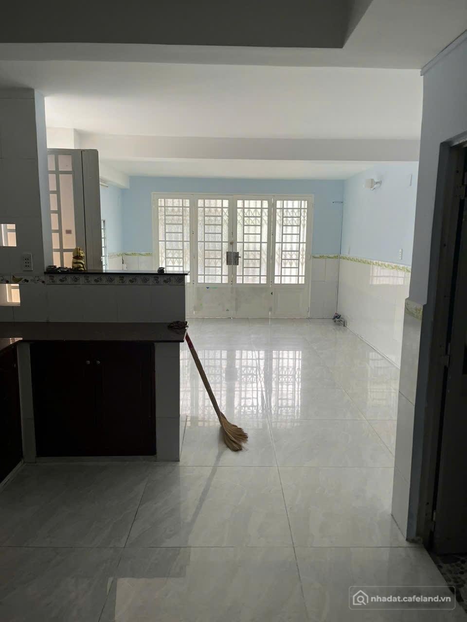 Nhà riêng: Cho thuê nhà HXT KDC Nam Hùng Vương, 4x10m, 3.5 tấm, 8.5 triệu!