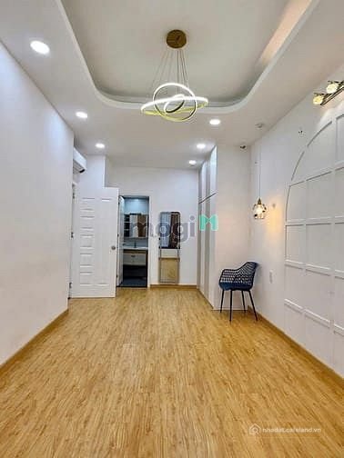 Nhà riêng: Cho thuê nhanh căn hộ Midtown nhà đẹp full nội thất sáng
