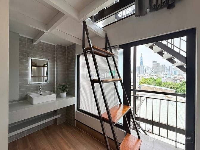 Nhà hàng - Khách sạn: Cho thuê Duplex gác cao 2m sát Quận 1_Gem Center_ĐH Mở_Mar