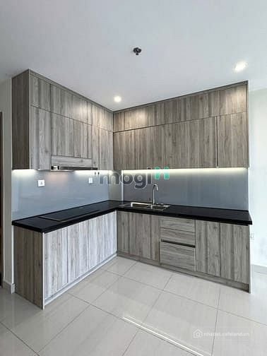 Căn hộ chung cư: Cho Thuê Căn Hộ 2PN67m2 Nội Thất Bếp Rèm Giá Tốt Vinhomes Q.9