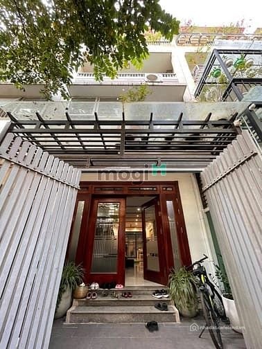 Biệt thự: Cho thuê nhà liền kề KĐT An Hưng, Hà Đông. DT 85m2, 4 tầng, giá 24tr