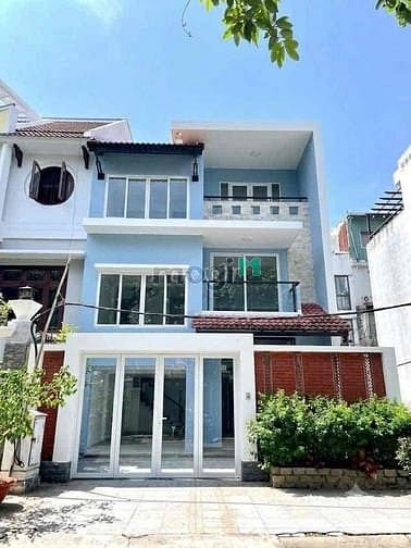 Biệt thự: HOT VILLA GIÁ TỐT SAU TRẦN NÃO - Ngang 10m | 5PN | Nhiều Ánh Sáng