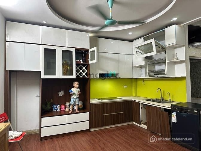 Nhà riêng: Cho thuê riêng nhà ngõ 333 Xuân Đỉnh .