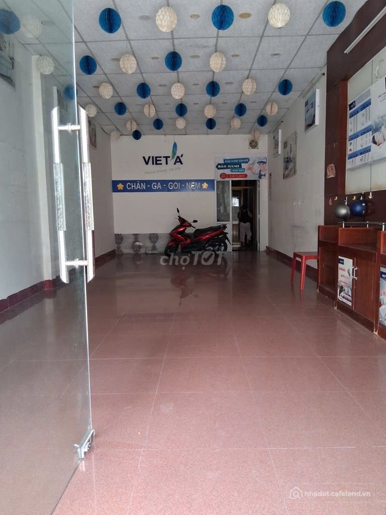 Văn phòng: CHO THUÊ MẶT TIỀN TRỆT + LẦU 1 – ĐƯỜNG TRẦN HƯNG ĐẠO