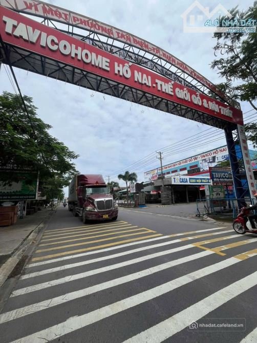 Bán kho, nhà xưởng: X017 bán nhà xưởng gần siêu thị gỗ tây TAVICO phường Tân Biê