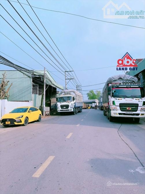 Bán kho, nhà xưởng: X061 Bán xưởng 2500m2 MT Phường Tân Hoà Tp.Biên Hòa