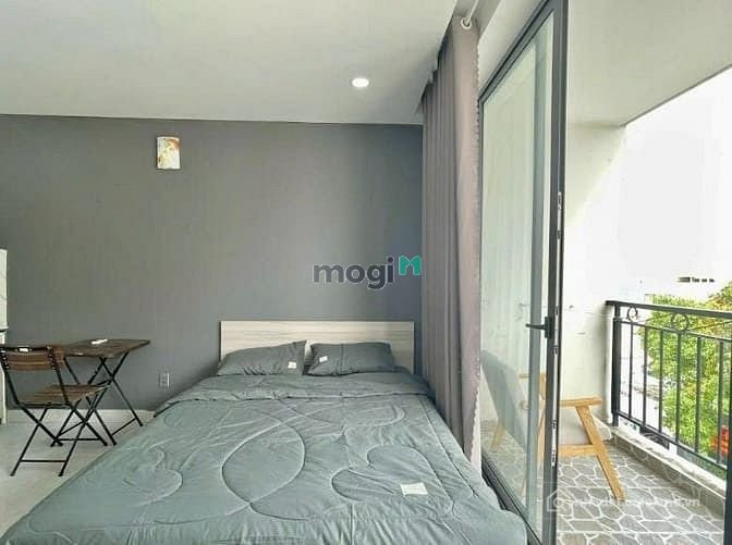 Nhà hàng - Khách sạn: Căn hộ ban công hiện đại gần Quận 1_Phú Nhuận_Thang máy_Gi