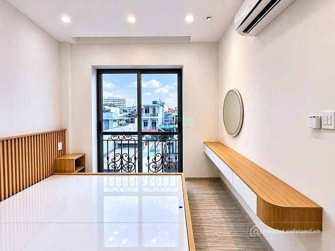 Nhà hàng - Khách sạn: Căn hộ ban công new 100% gần Quận 1_Phú Nhuận_Hoàng Hoa Th