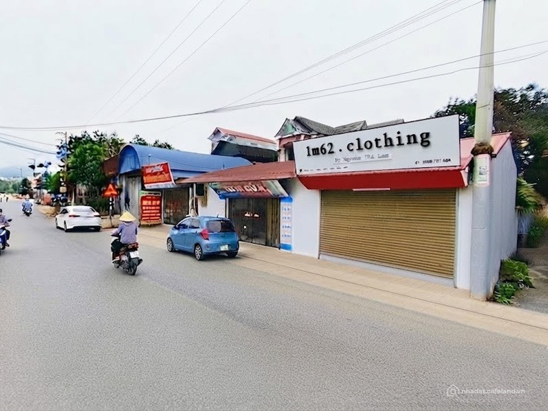 BÁN NHÀ CẤP 4, MẶT ĐƯỜNG LỚN TRUNG TÂM THỊ TRẤN, KD SẦM UẤT, LÔ GÓC, 110M2, MT6M