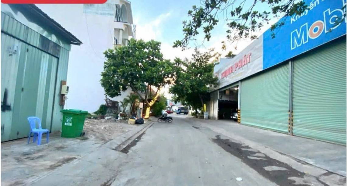 Chuyển nhượng lô đất mặt tiền đường nhựa tại phường An Khánh, TP.HCM
