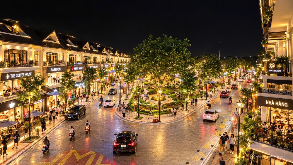 Hàng hiếm trung tâm BMT: Nhà phố 5 tầng | 2 mặt tiền | Sát trung tâm thương mại