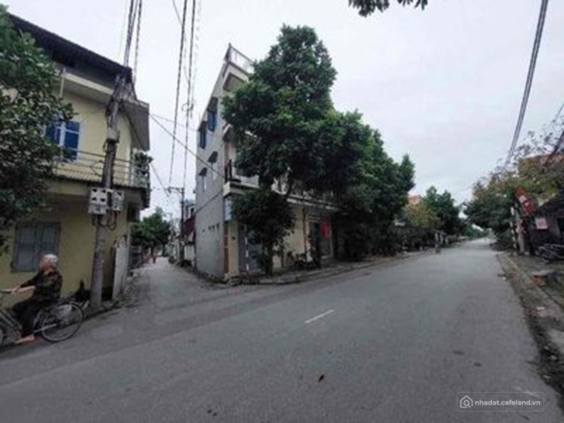BÁN GẤP, CHẤP NHẬN CẮT LỖ, TÁCH THÀNH MẢNH NHỎ BÁN, TRẢ NỢ NH, NHÀ CẤP 4 SÓC SƠN