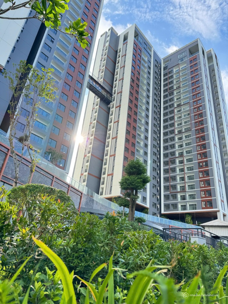 Căn góc 119m2 - 3PN - giá 8.83 tỷ - view hồ bơi