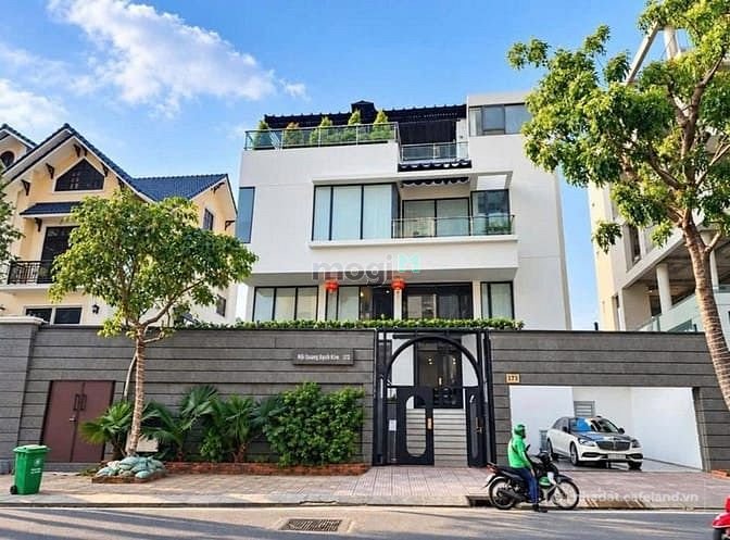 Nhà riêng: 5.500$- Cho thuê Villa MT Nguyễn Văn Hưởng, Thảo Điền, Quận 2
