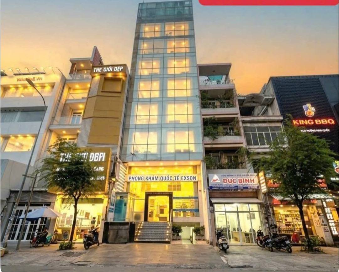 Bán tòa nhà mặt tiền Sư Vạn Hạnh, 10 tầng
