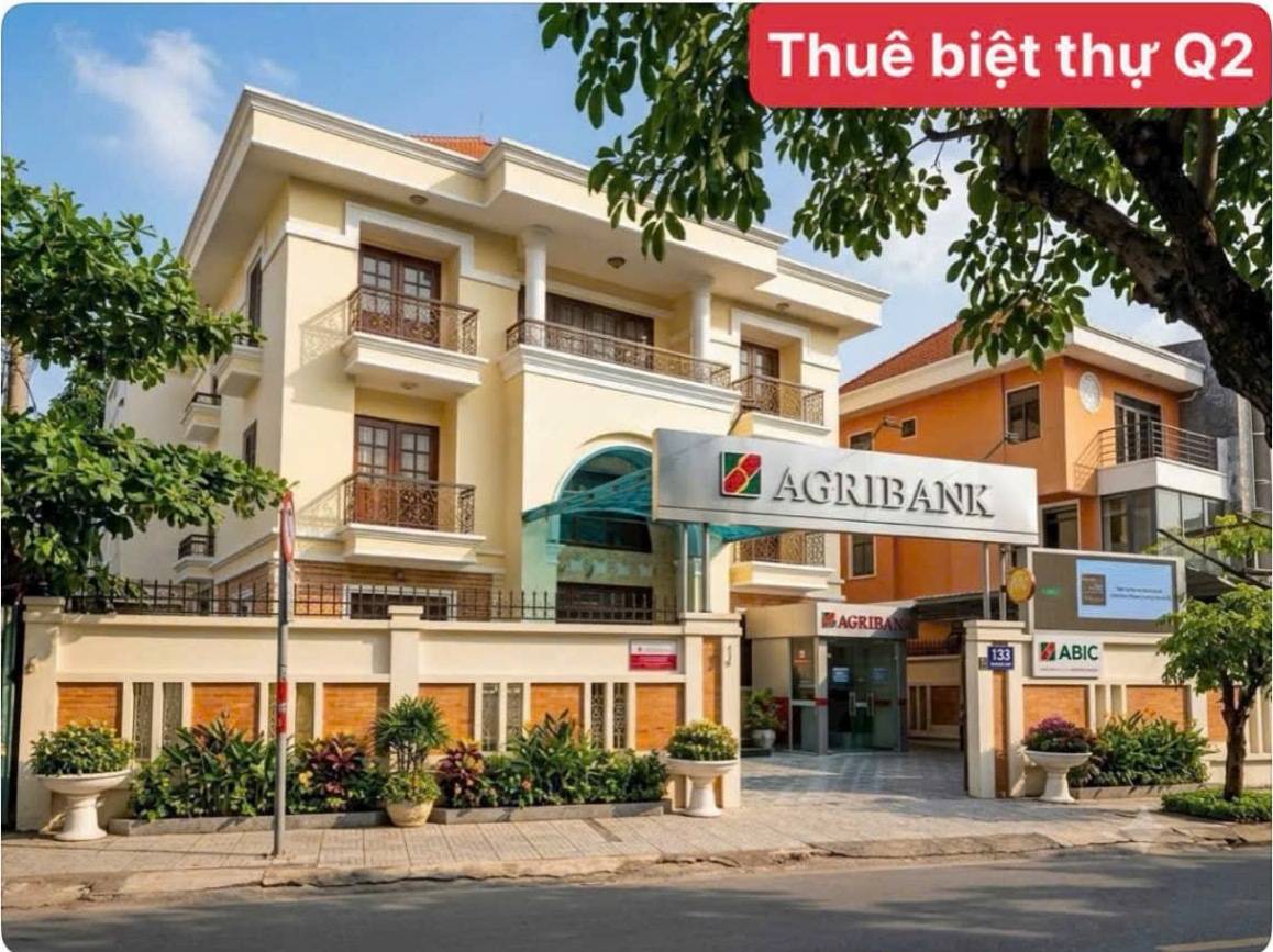 Cho thuê biệt thự mặt tiền Thảo Điền, 380m²