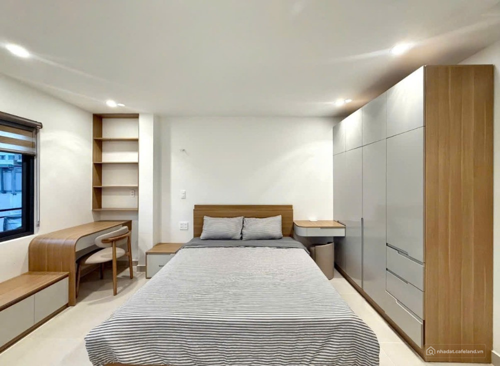 Phan Chu Trinh , Chủ (bán gấp) căn 58m2 chốt 2 tỷ 4 , sổ lâu dài , vay 20 năm