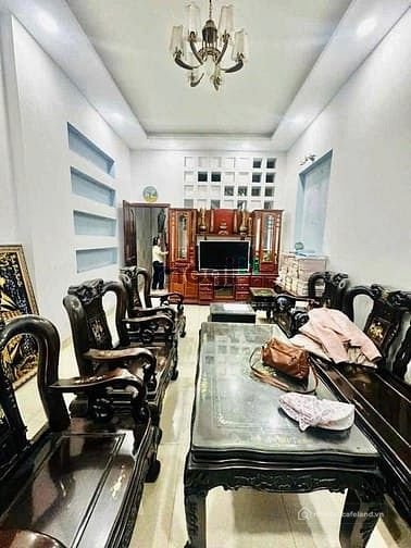 Nhà riêng: Nhà Thuê Tân Bình - Lý Thường Kiệt - 7PN - 25 Triệu