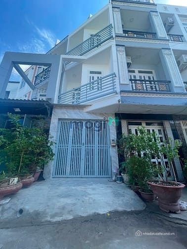 Nhà riêng: Cho thuê 10 triệu Hẻm 172 An Dương Vương, phường Phú Định ( P16, Q8)