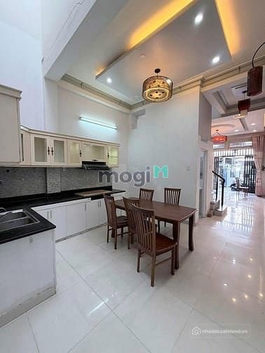 Nhà riêng: Nhà nguyên căn Đường Cô Giang 2PN, Sẵn Nội Thất 102m2 giá 14 tr/th