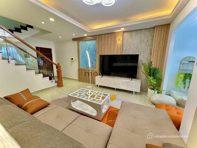 Căn hộ chung cư: cho thuê giá cực rẻ căn penhouse sky garden 3, 3pn, nhà đẹp ở l
