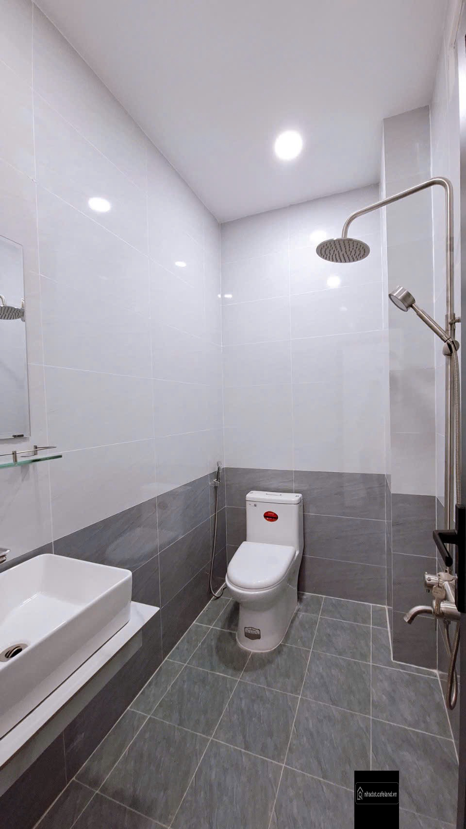 BÁN NHÀ 1 TRỆT 1 LẦU PHƯỜNG BIÊN HOÀ - TP ĐỒNG NAI
