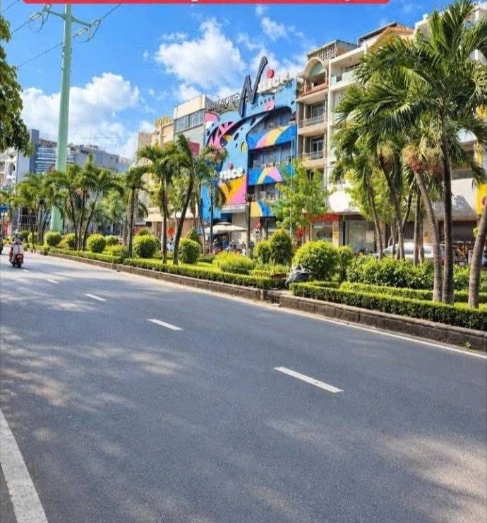 Chuyển nhượng nhà mặt tiền Phan Xích Long, Cầu Kiệu
