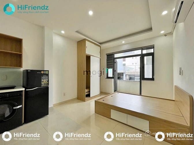 Nhà hàng - Khách sạn: Studio Full Nội Thất Tiện Nghi, Balcon Thoáng Sáng – gần