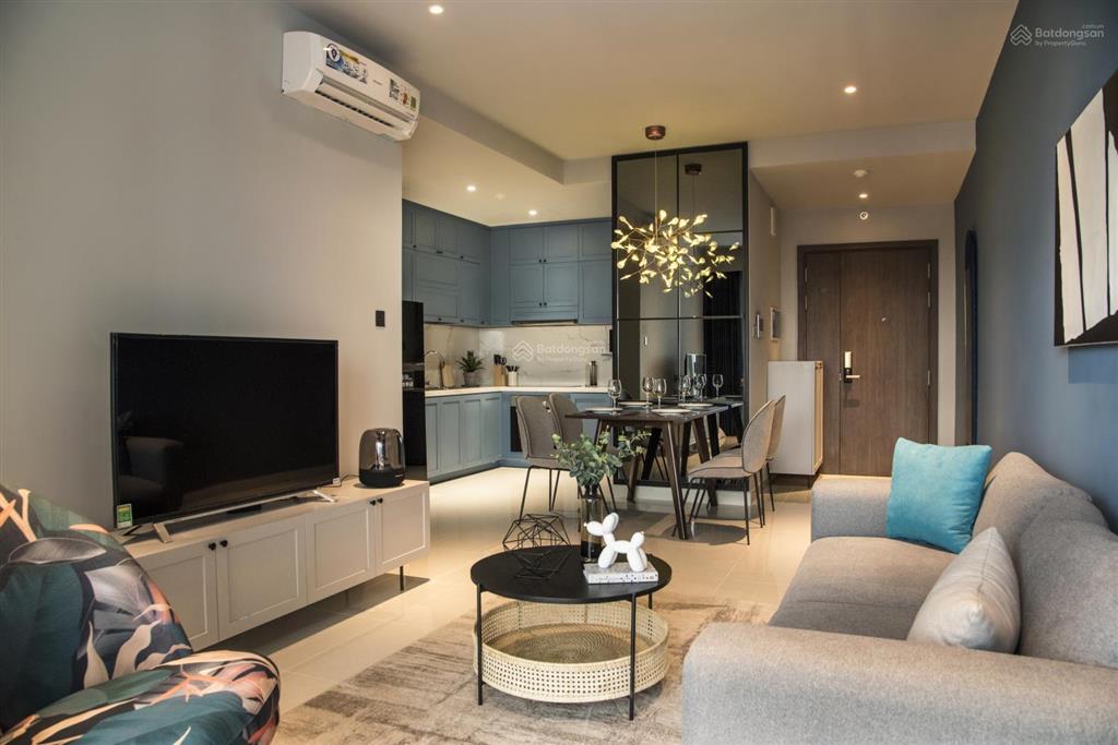 Bán căn hộ bến vân đồn saigon royal 88m² giá tốt view toàn thành phố. 0909 024 ***