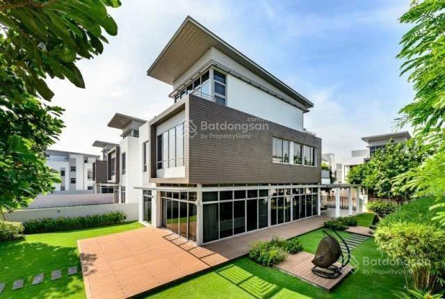 Bán lại riviera cove. sam 0914 914 ***