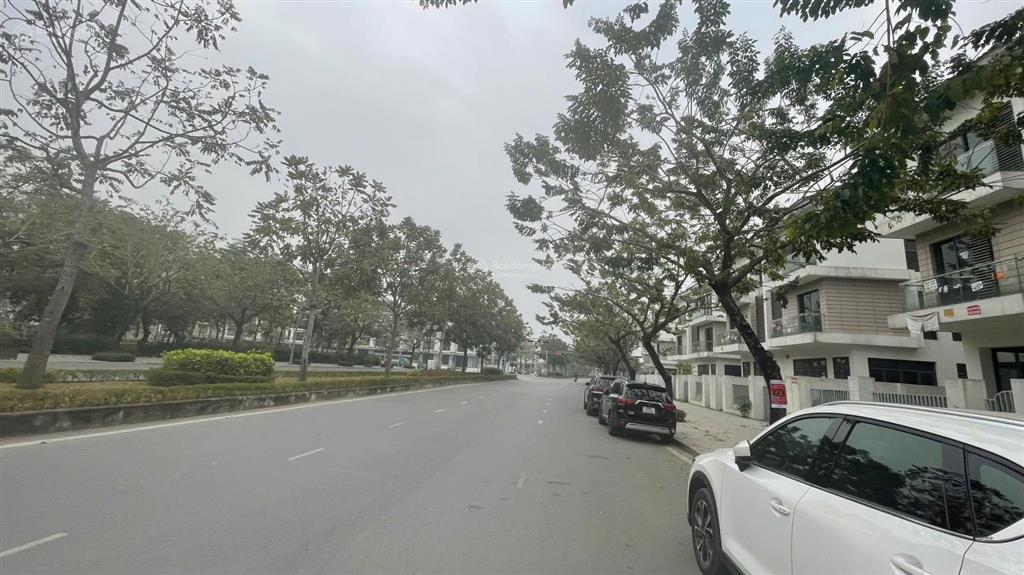 Chính chủ bán g04.08 an quý villa giá siêu rẻ. 0989 792 ***