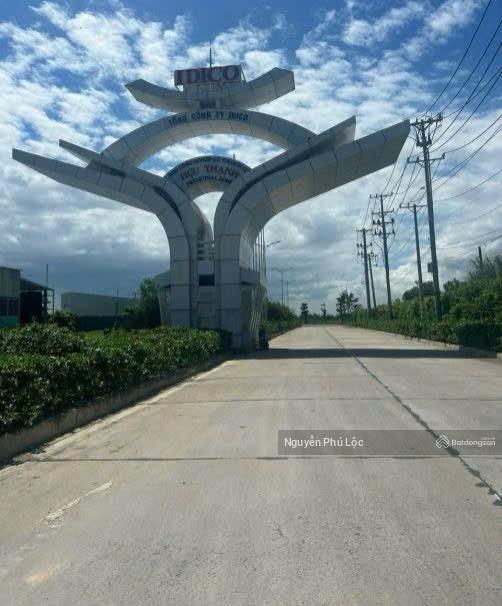 Bán gấp nền khu cn hựu thạnh idico đức hoà, long an. đất đẹp ngay công viên giá hời khu vực